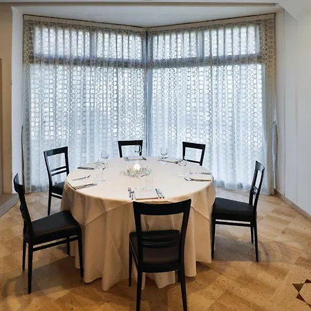 Ξενοδοχείο Molino Rosso 4*